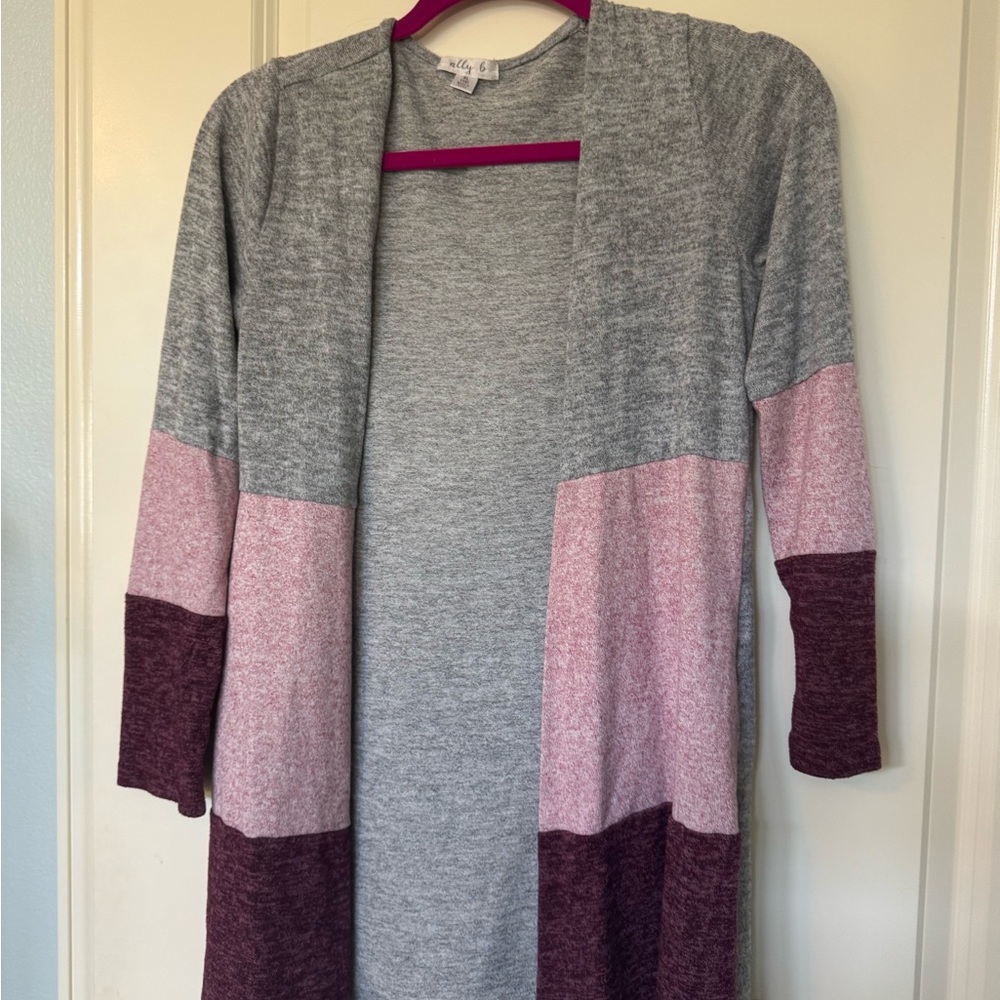 Max Studio Gray and Pink Cardigan Sweater